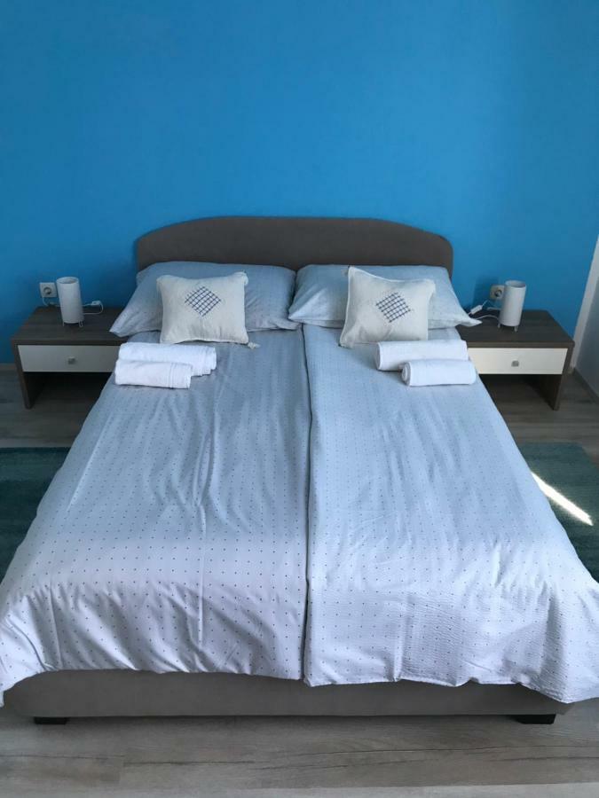 Lena Apartment